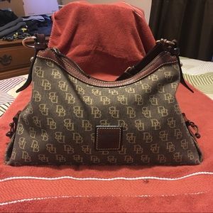 Dooney & Bourke shoulder bag